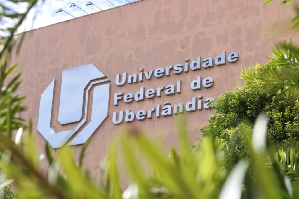 UFU Abre Inscrições para Pós-Graduação Gratuita EaD 2026!