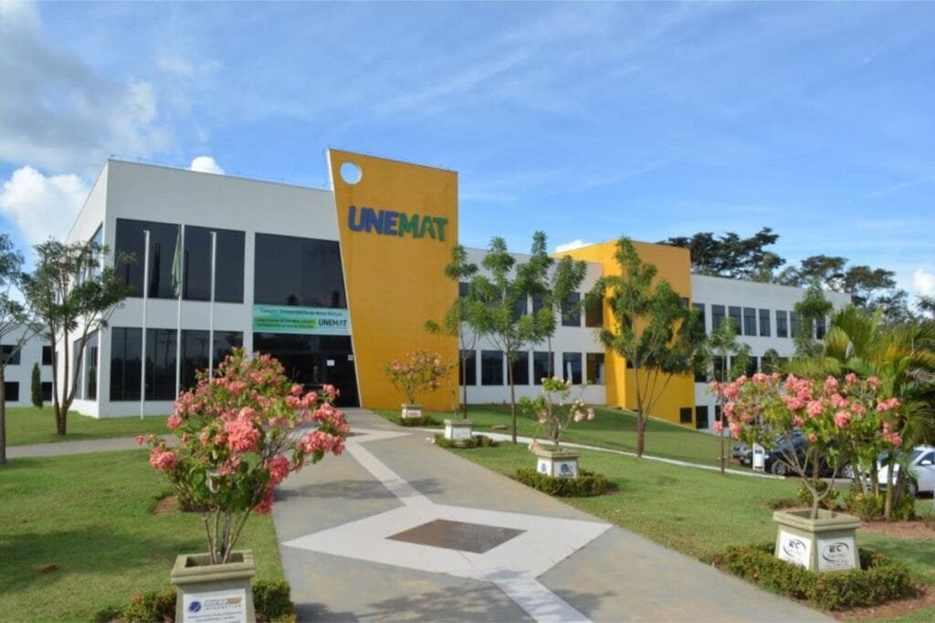 UNEMAT ABRE 900 VAGAS EM CURSOS DE ESPECIALIZAÇÃO